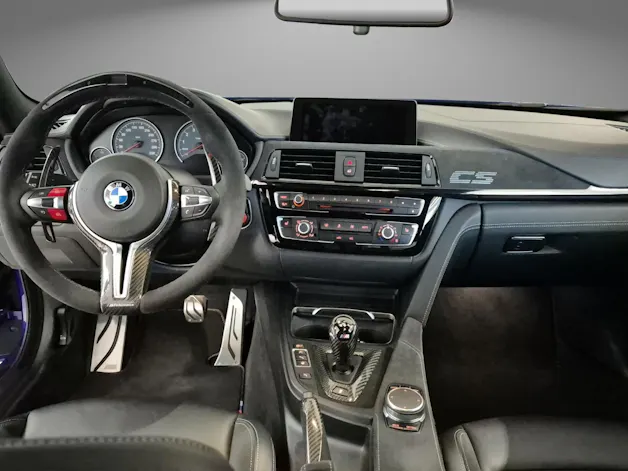 BMW M4 CS