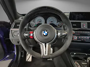 BMW M4 CS