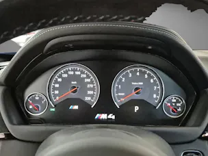 BMW M4 CS