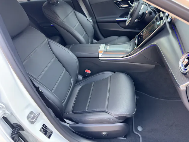 MERCEDES-BENZ C-Klasse S206 Kombi C 220 d Swiss Star Avantgarde 4matic