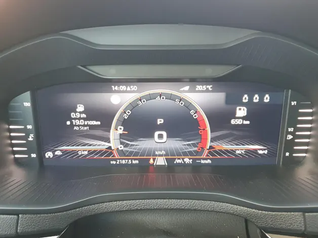 SKODA Karoq 1.5 TSI SportLine DSG