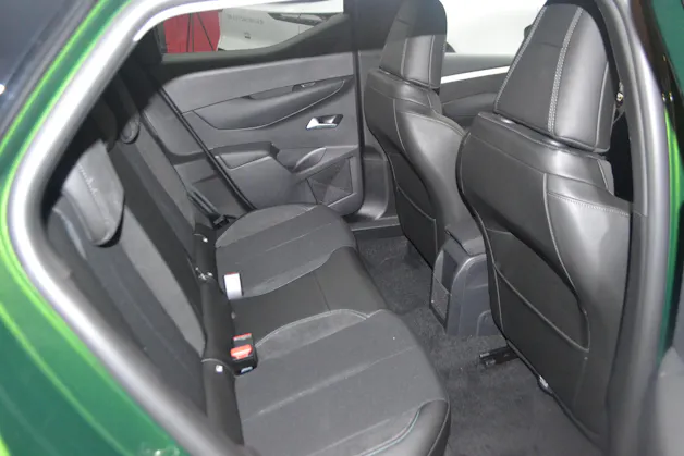 DS Automobiles DS3 1.2 Hybrid Maison Sarah Lavoine