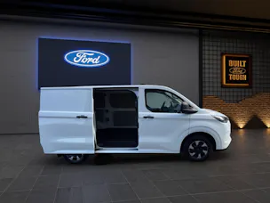 FORD Transit Custom Van 320 L1 2.5 Duratec 233PS Trend PHEV