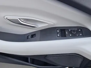 FORD Explorer Extended Range (77kWh) Premium RWD AUTOMAT