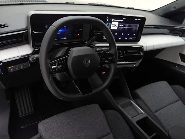 RENAULT R4 E-Tech Urban Range evolution