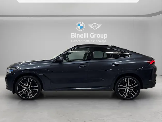 BMW X6 M50i