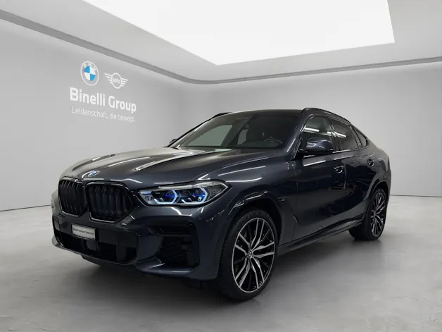 BMW X6 M50i