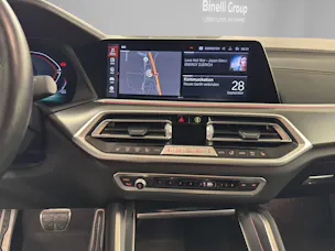 BMW X6 M50i