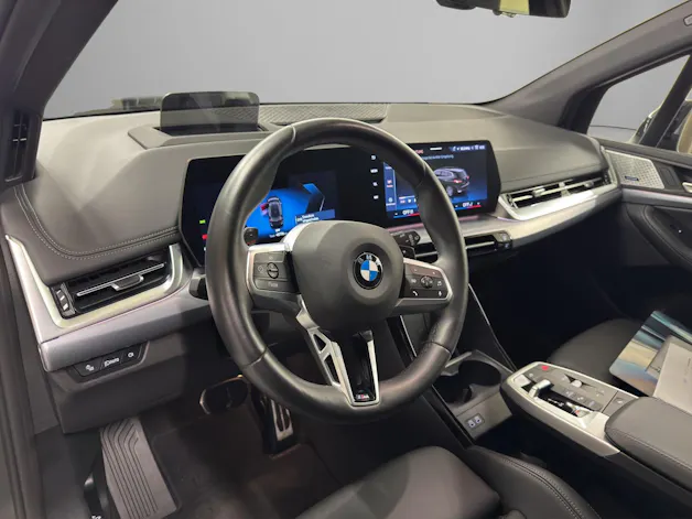 BMW 2er Active Tourer 220i