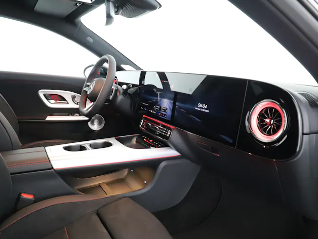 MERCEDES-BENZ CLA 220 8G-DCT 4Matic