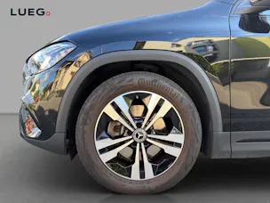 MERCEDES-BENZ GLA 250 4Matic 8G-DCT Swiss Star
