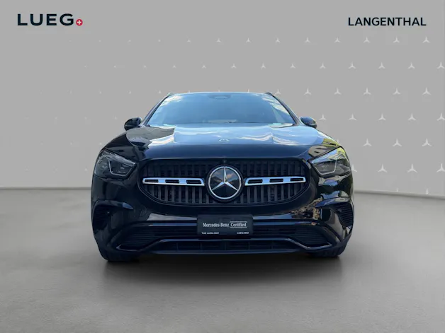 MERCEDES-BENZ GLA 250 4Matic 8G-DCT Swiss Star