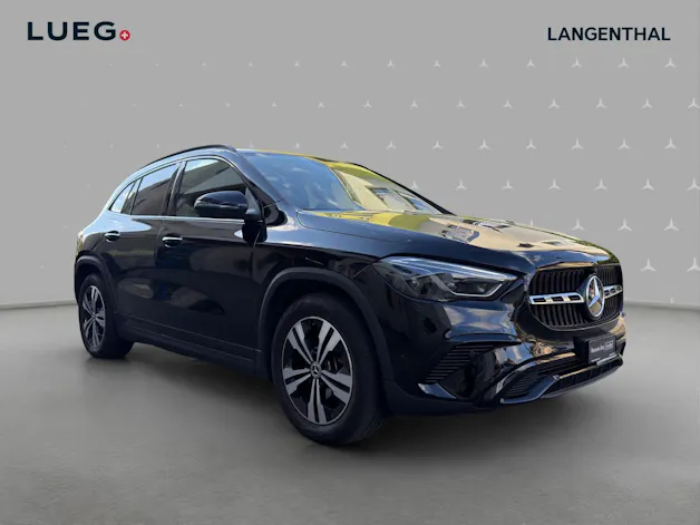 MERCEDES-BENZ GLA 250 4Matic 8G-DCT Swiss Star