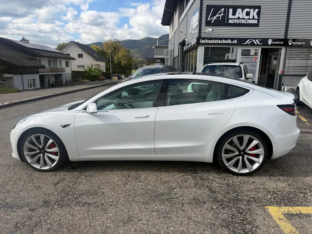 Tesla Model 3 Performance D AWD