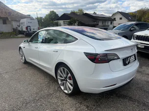 Tesla Model 3 Performance D AWD