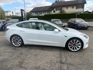 Tesla Model 3 Performance D AWD