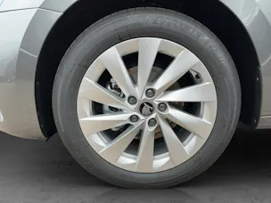 SKODA Octavia Combi 1.5 TSI mHEV DSG Sport Line