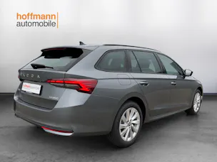 SKODA Octavia Combi 1.5 TSI mHEV DSG Sport Line