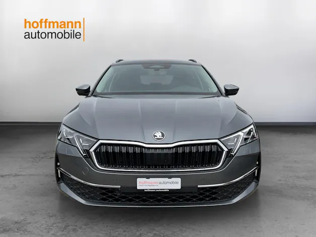 SKODA Octavia Combi 1.5 TSI mHEV DSG Sport Line