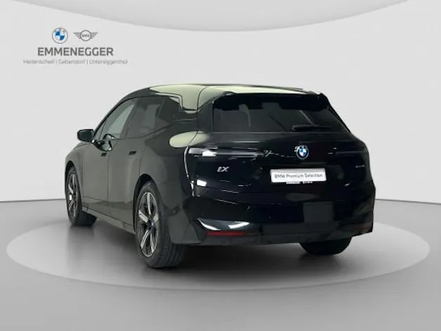 BMW iX xDrive40