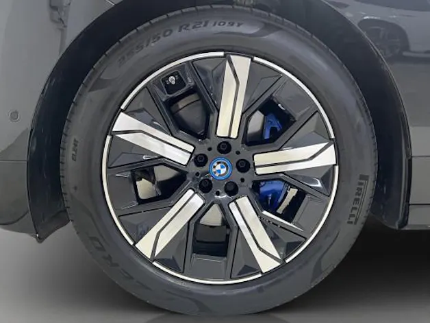BMW iX xDrive40