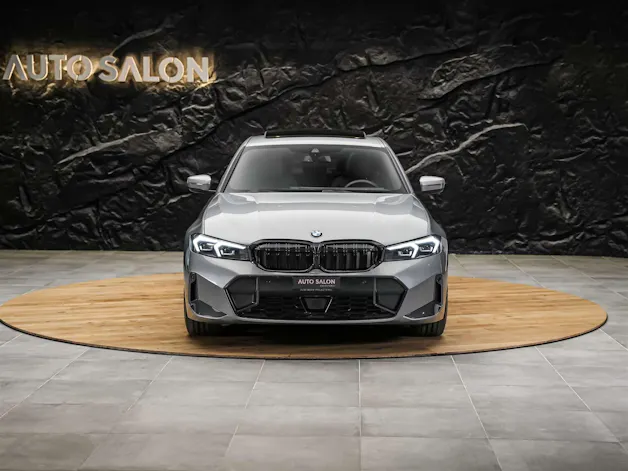 BMW 330d xDrive Steptronic M Sport Pro *Facelift*Werksgarantie*Panorama*Head-Up*AHK*