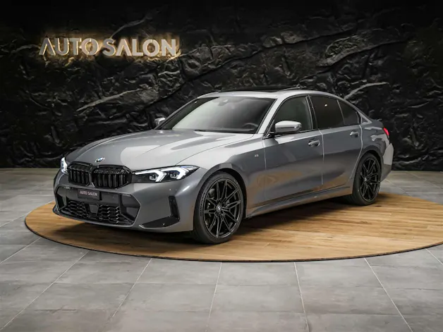 BMW 330d xDrive Steptronic M Sport Pro *Facelift*Werksgarantie*Panorama*Head-Up*AHK*