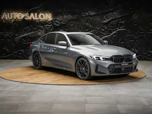 BMW 330d xDrive Steptronic M Sport Pro *Facelift*Werksgarantie*Panorama*Head-Up*AHK*