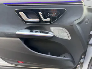 MERCEDES-BENZ EQE 500 4 Matic