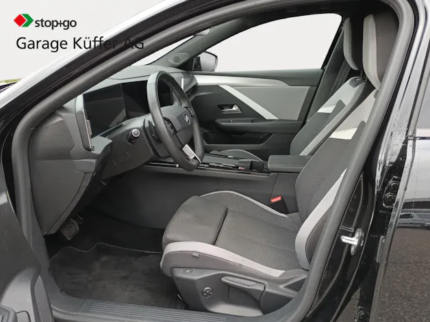 OPEL Astra Sports Tourer 1.2i Turbo Edition A