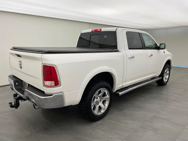DODGE RAM 1500 5.7 Crew Cab Laramie