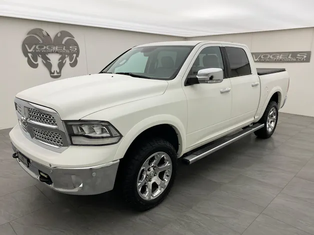 DODGE RAM 1500 5.7 Crew Cab Laramie