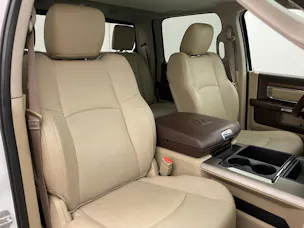 DODGE RAM 1500 5.7 Crew Cab Laramie