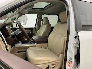 DODGE RAM 1500 5.7 Crew Cab Laramie
