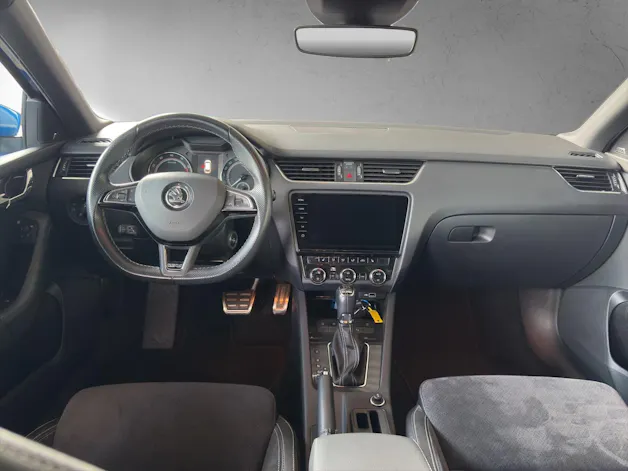 SKODA Octavia Combi 2.0 TSI RS DSG