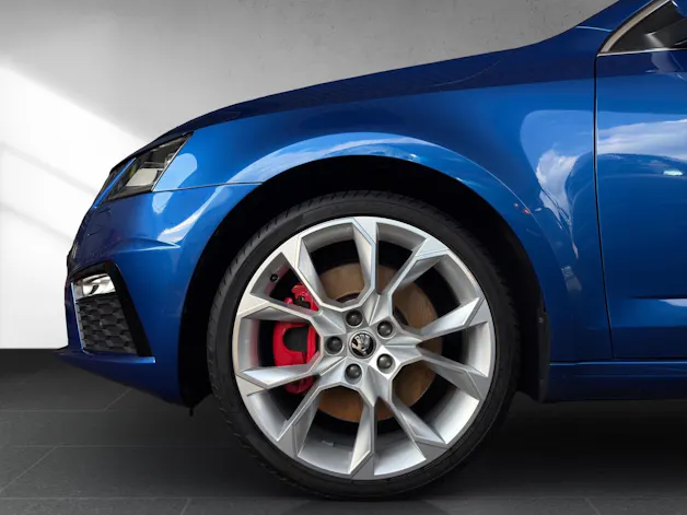 SKODA Octavia Combi 2.0 TSI RS DSG