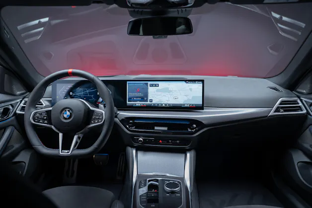 BMW M440i xDrive Gran Coupé / LCI / 360°Kamera / HeadUp-Display / el.Sitze