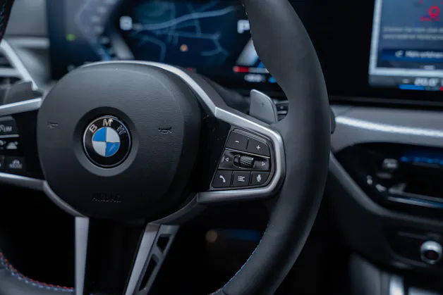 BMW M440i xDrive Gran Coupé / LCI / 360°Kamera / HeadUp-Display / el.Sitze