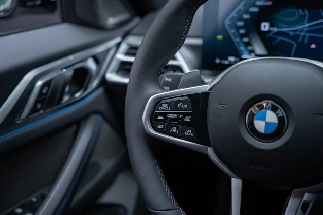 BMW M440i xDrive Gran Coupé / LCI / 360°Kamera / HeadUp-Display / el.Sitze
