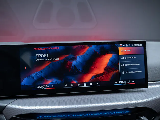 BMW M440i xDrive Gran Coupé / LCI / 360°Kamera / HeadUp-Display / el.Sitze