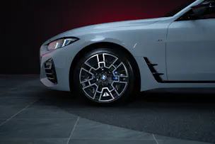 BMW M440i xDrive Gran Coupé / LCI / 360°Kamera / HeadUp-Display / el.Sitze