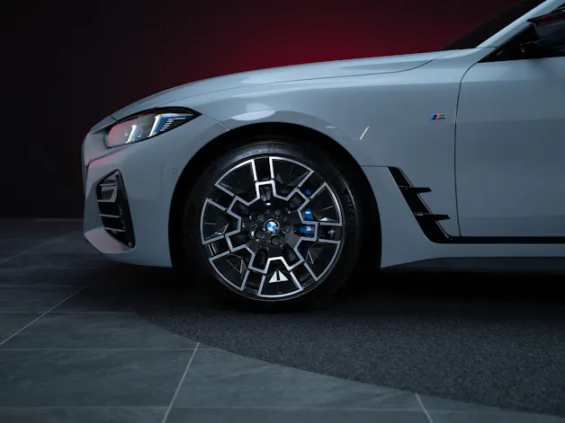 BMW M440i xDrive Gran Coupé / LCI / 360°Kamera / HeadUp-Display / el.Sitze