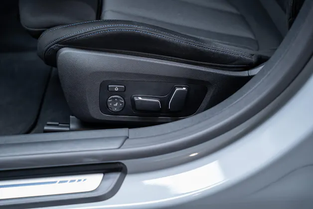 BMW M440i xDrive Gran Coupé / LCI / 360°Kamera / HeadUp-Display / el.Sitze