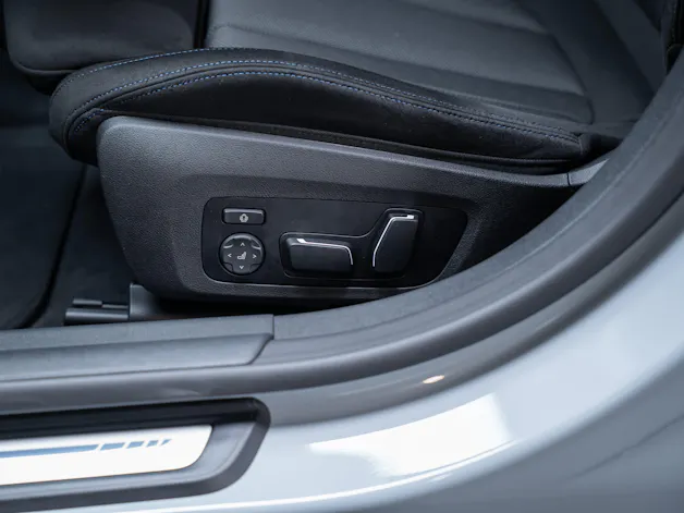 BMW M440i xDrive Gran Coupé / LCI / 360°Kamera / HeadUp-Display / el.Sitze