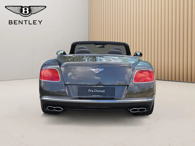 BENTLEY Continental GTC 4.0 V8- im neuwertigen Zustand!