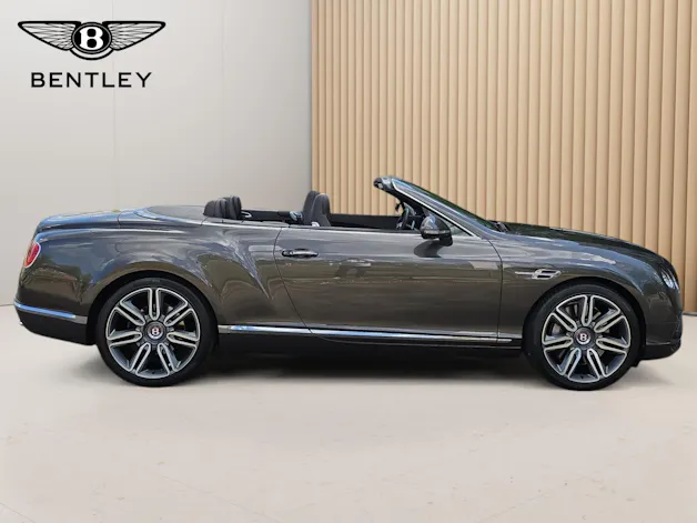 BENTLEY Continental GTC 4.0 V8- im neuwertigen Zustand!
