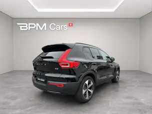 VOLVO XC40 2.0 B3 MH Plus Dark