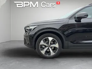 VOLVO XC40 2.0 B3 MH Plus Dark