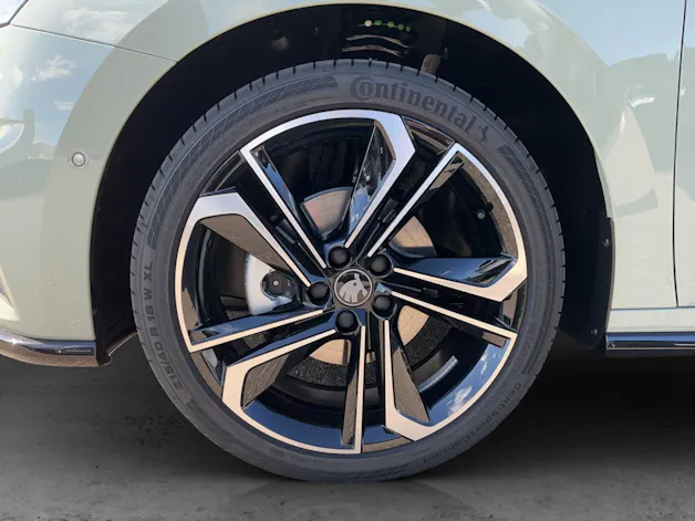 SKODA Fabia 1.5 TSI Monte Carlo DSG