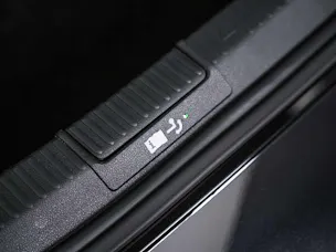 SKODA Superb Limousine 2.0 TSI SportLine 4x4 DSG *Standheizung*CANTON Soundsystem*Lenkradheizung*